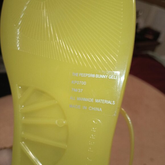 NEW Katy Perry The Peeps Bunny Geli Sandal in Peeps Yellow 7M/37 - Picture 9 of 15